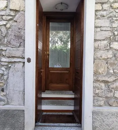 Dom wakacyjny La Casetta Di Sornico Lierna